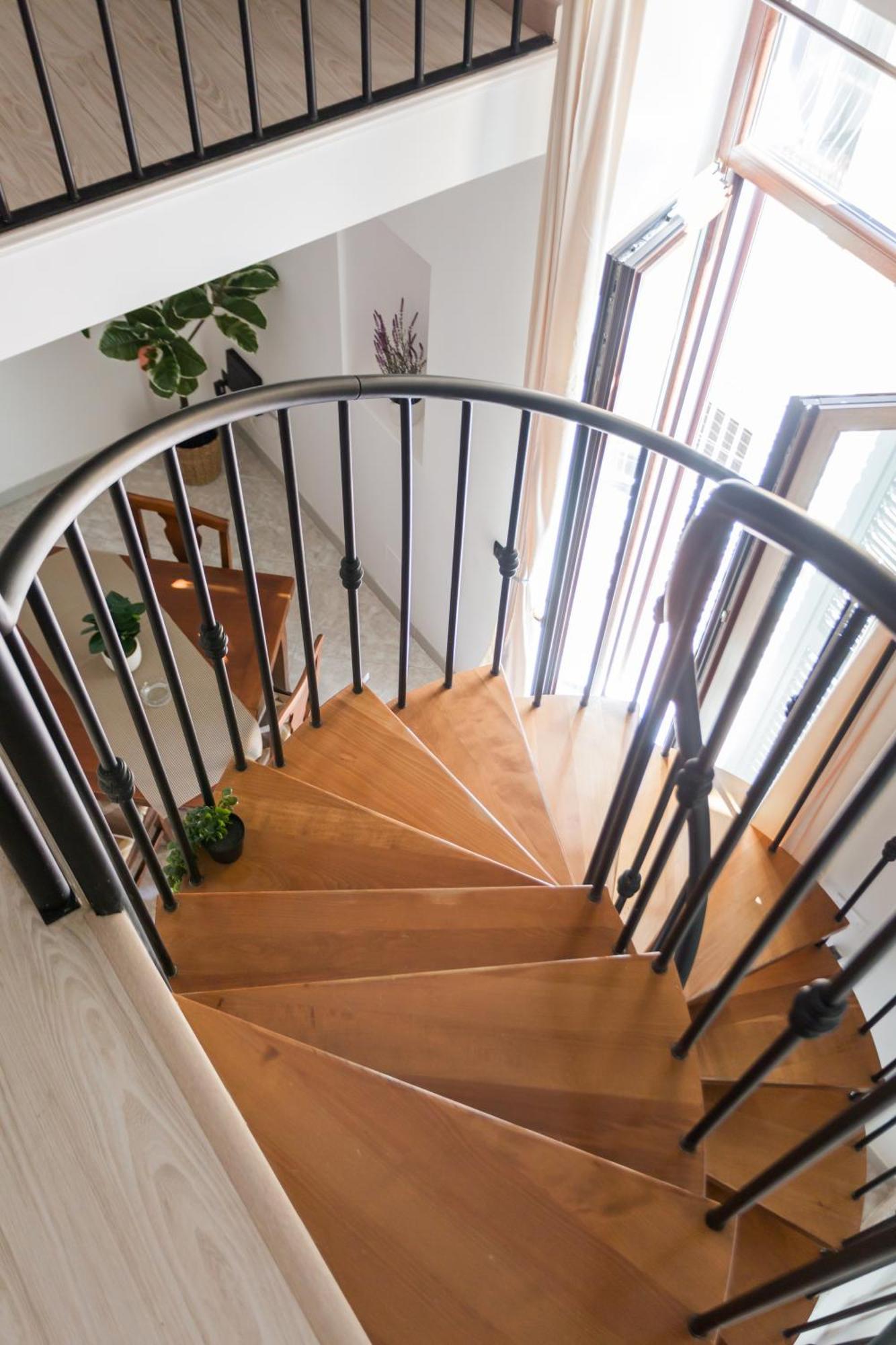 Covino House By Dimorra Apartment เนเปิลส์ ภายนอก รูปภาพ